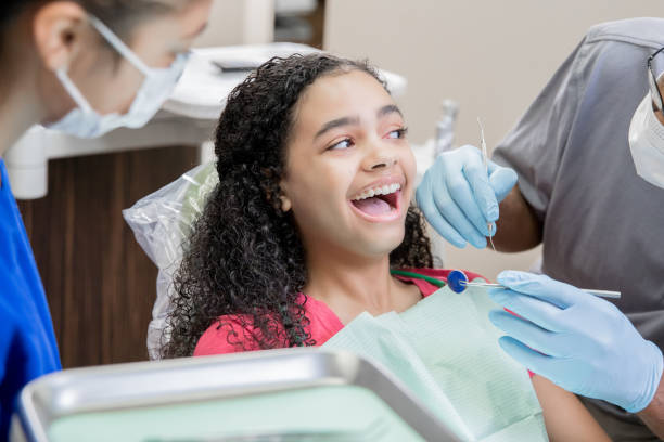 Best Teeth Whitening  in Freeland, MI